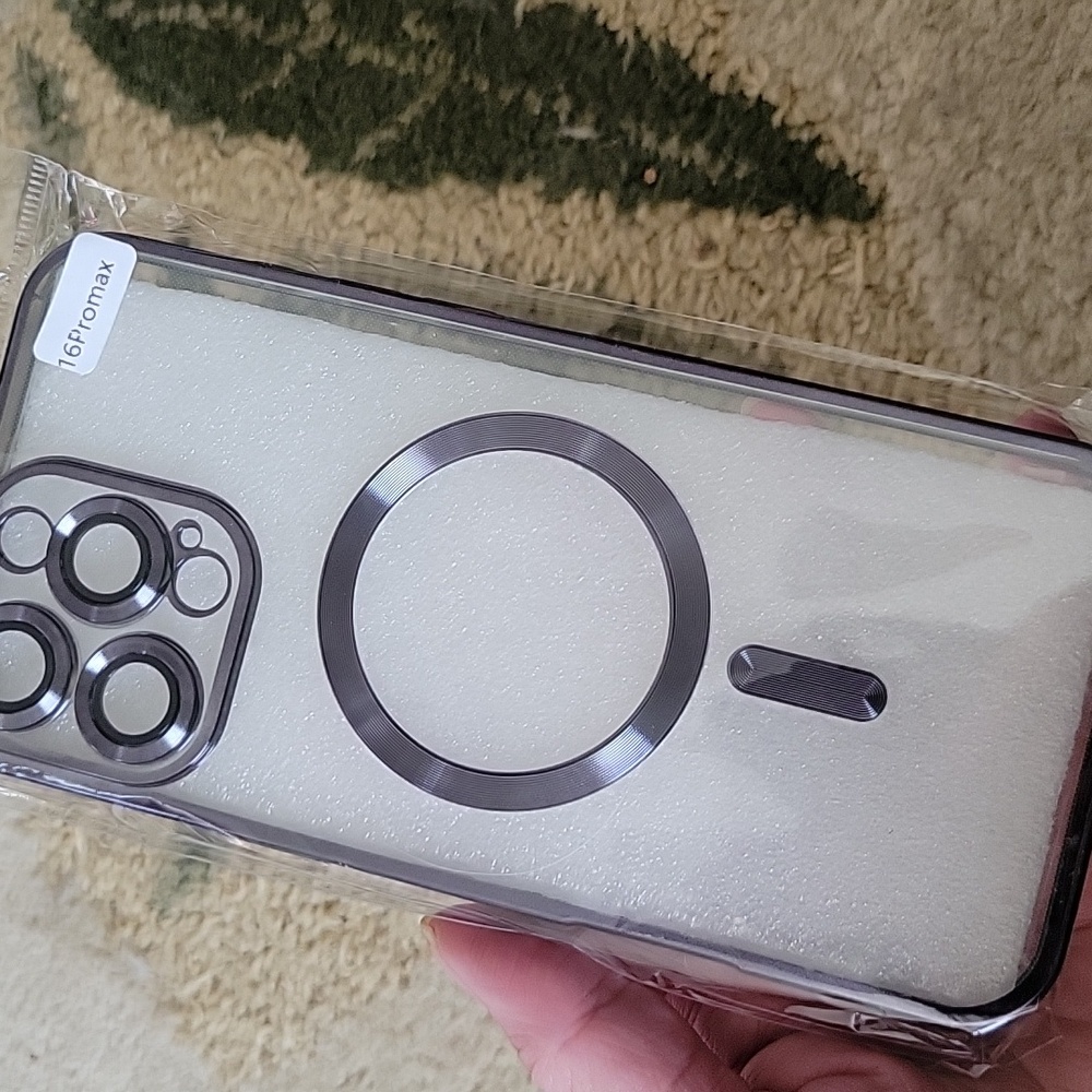 New IPHONE 16PRO MAX CASE